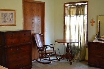 Lazy T Ranch Guest House Manhattan Bagian luar foto