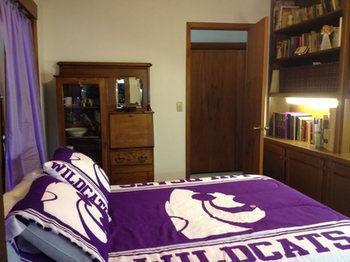 Lazy T Ranch Guest House Manhattan Bagian luar foto